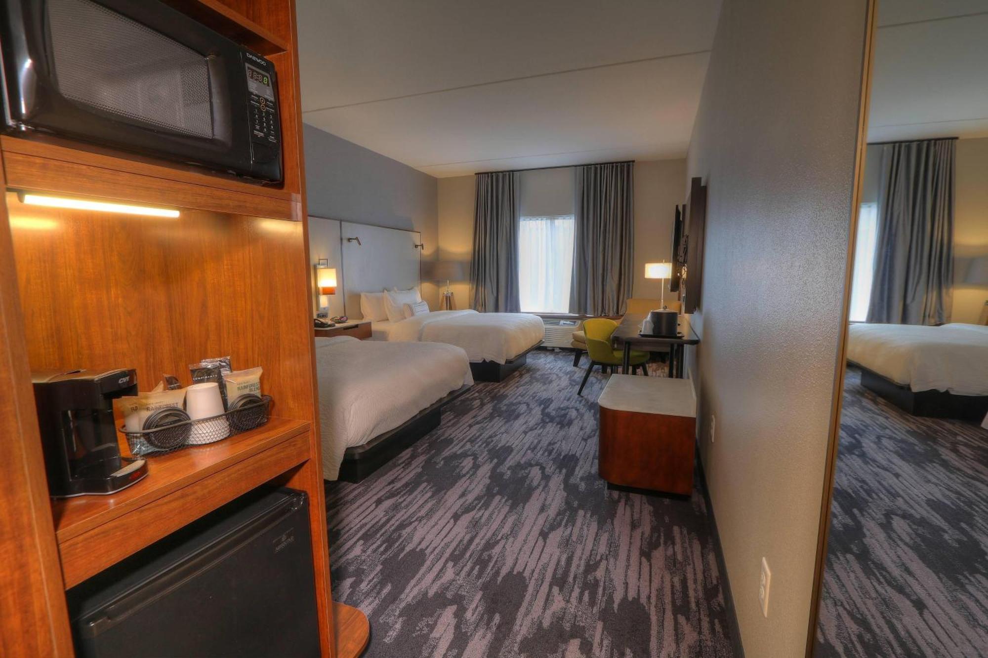 Fairfield Inn & Suites By Marriott Gatlinburg Downtown Экстерьер фото