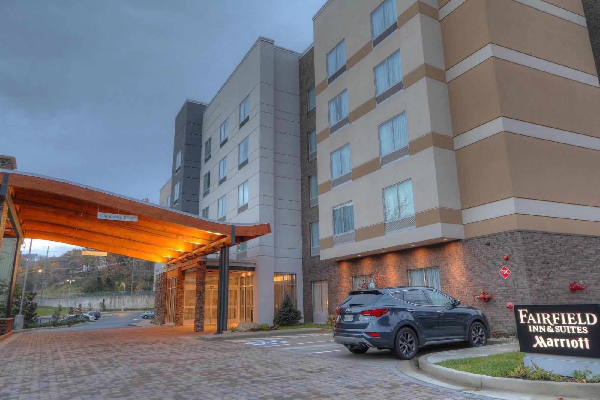Fairfield Inn & Suites By Marriott Gatlinburg Downtown Экстерьер фото